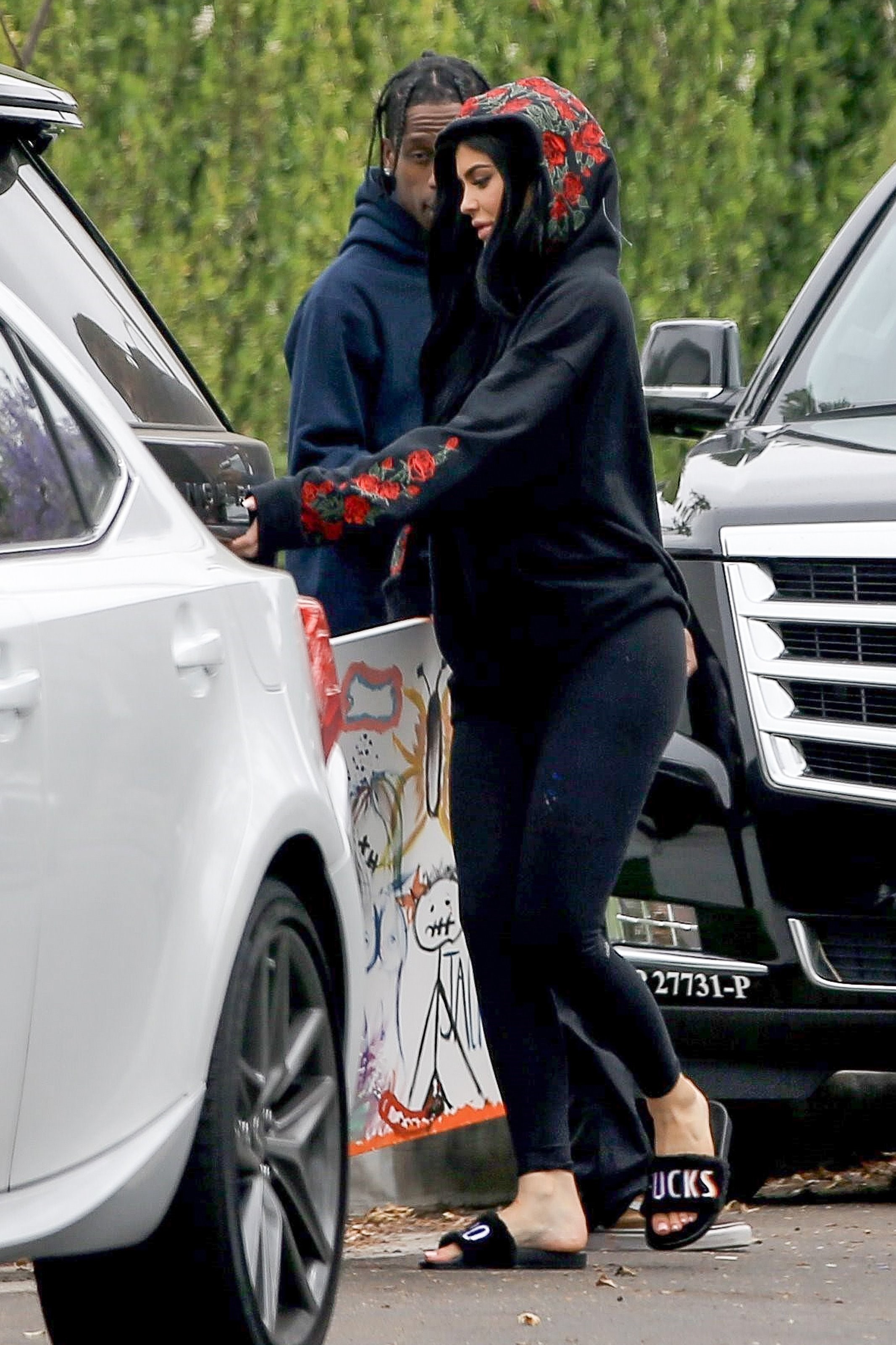 Access_Kardashian_02.jpg