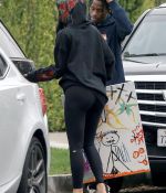 Access_Kardashian_04.jpg