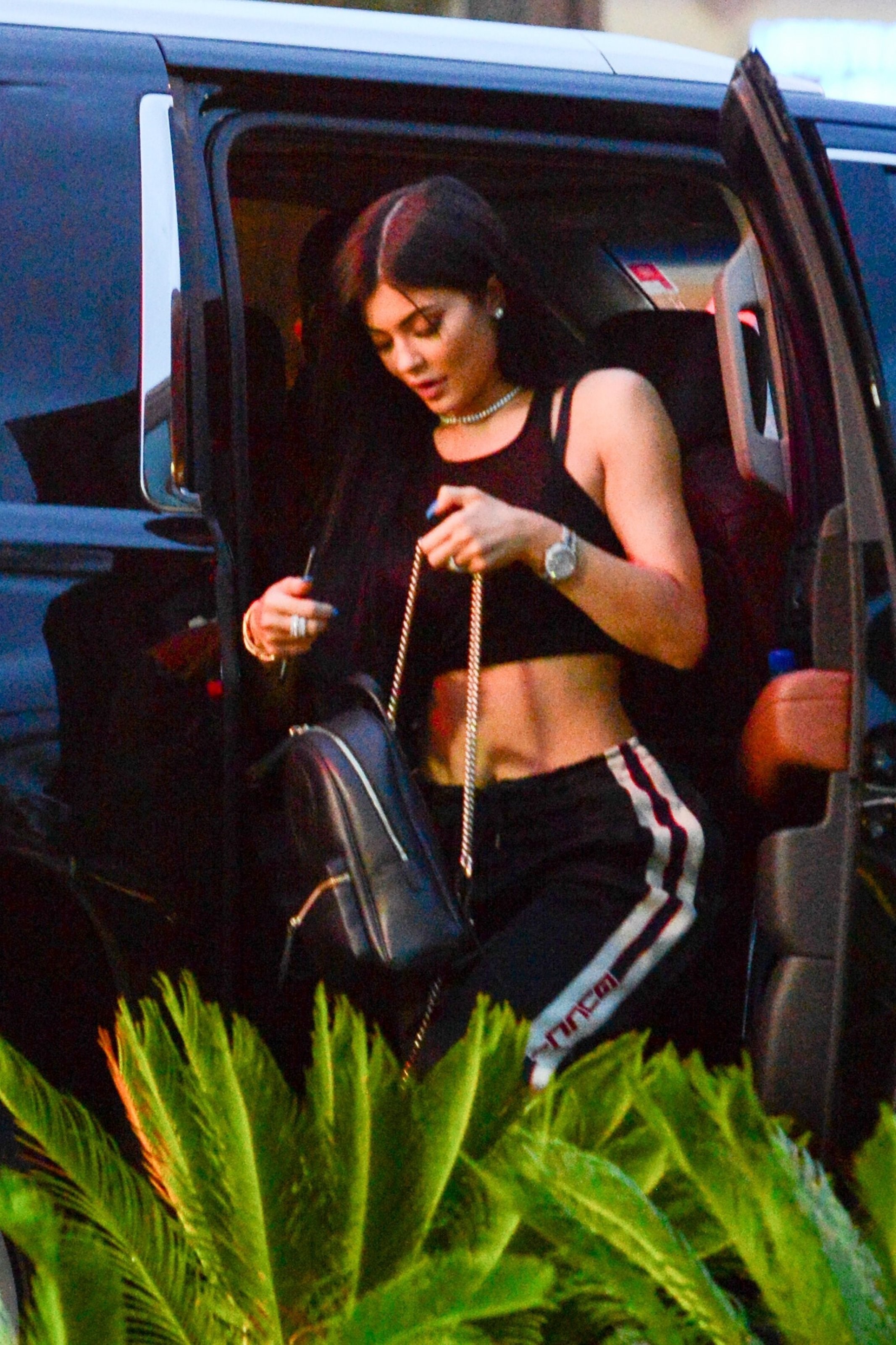 Access_Kardashian_06.jpg