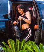 Access_Kardashian_08.jpg