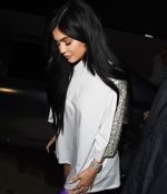 Access_Kardashian_06.jpeg