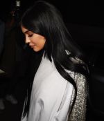 Access_Kardashian_09.jpeg