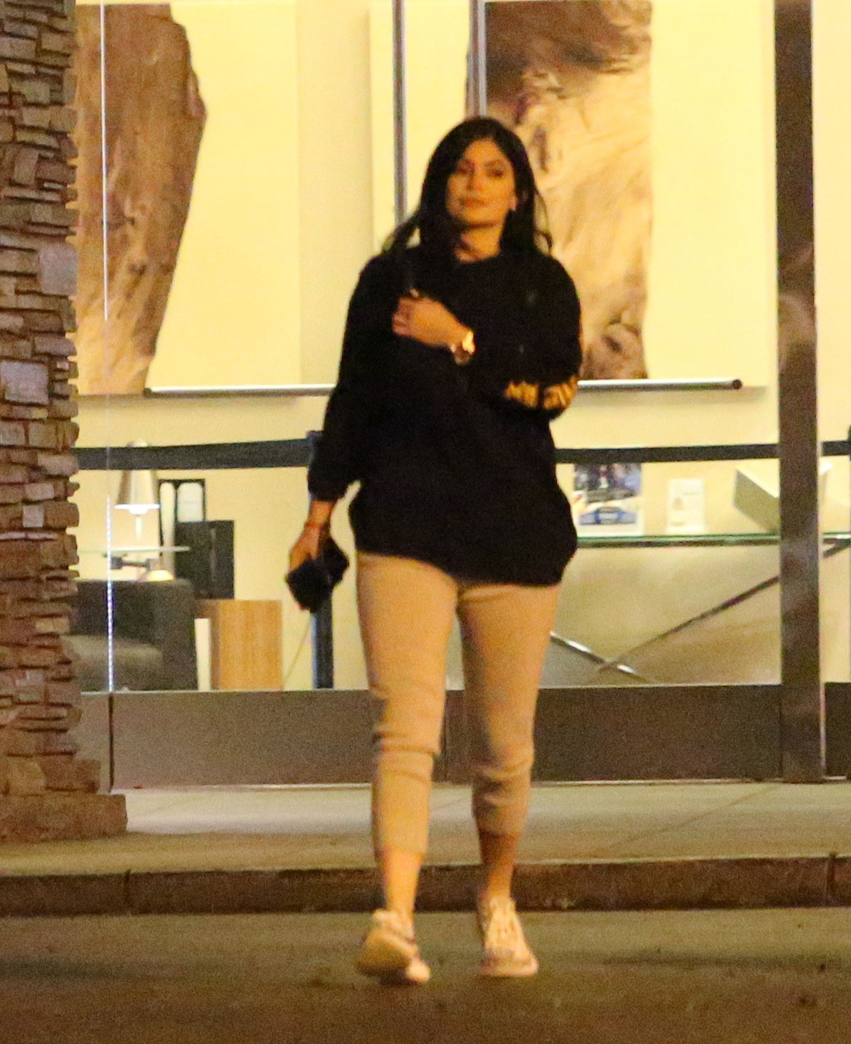 Access_Kardashian_04.jpg