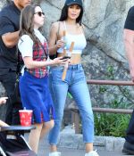 Access_Kardashian_02.jpg