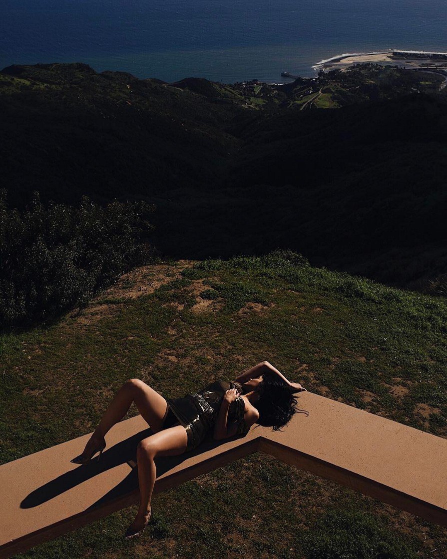 Access_Kardashian_06.jpg