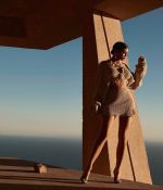 Access_Kardashian_02.jpg