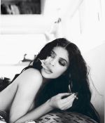 Access_Kardashian_08.jpg