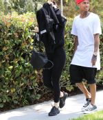 Access_Kardashian_05.jpg