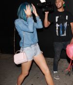 Access_Kardashian_05.jpg