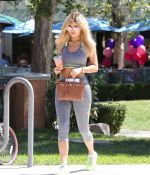 Access_Kardashian_09.jpg