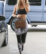 Access_Kardashian_07.jpg