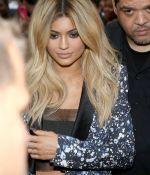 Access_Kardashian_06.jpg