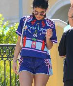 Access_Kardashian_03.jpg