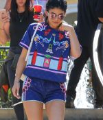 Access_Kardashian_08.jpg