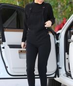 Access_Kardashian_04.jpeg