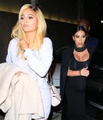 Access_Kardashian_02.jpeg