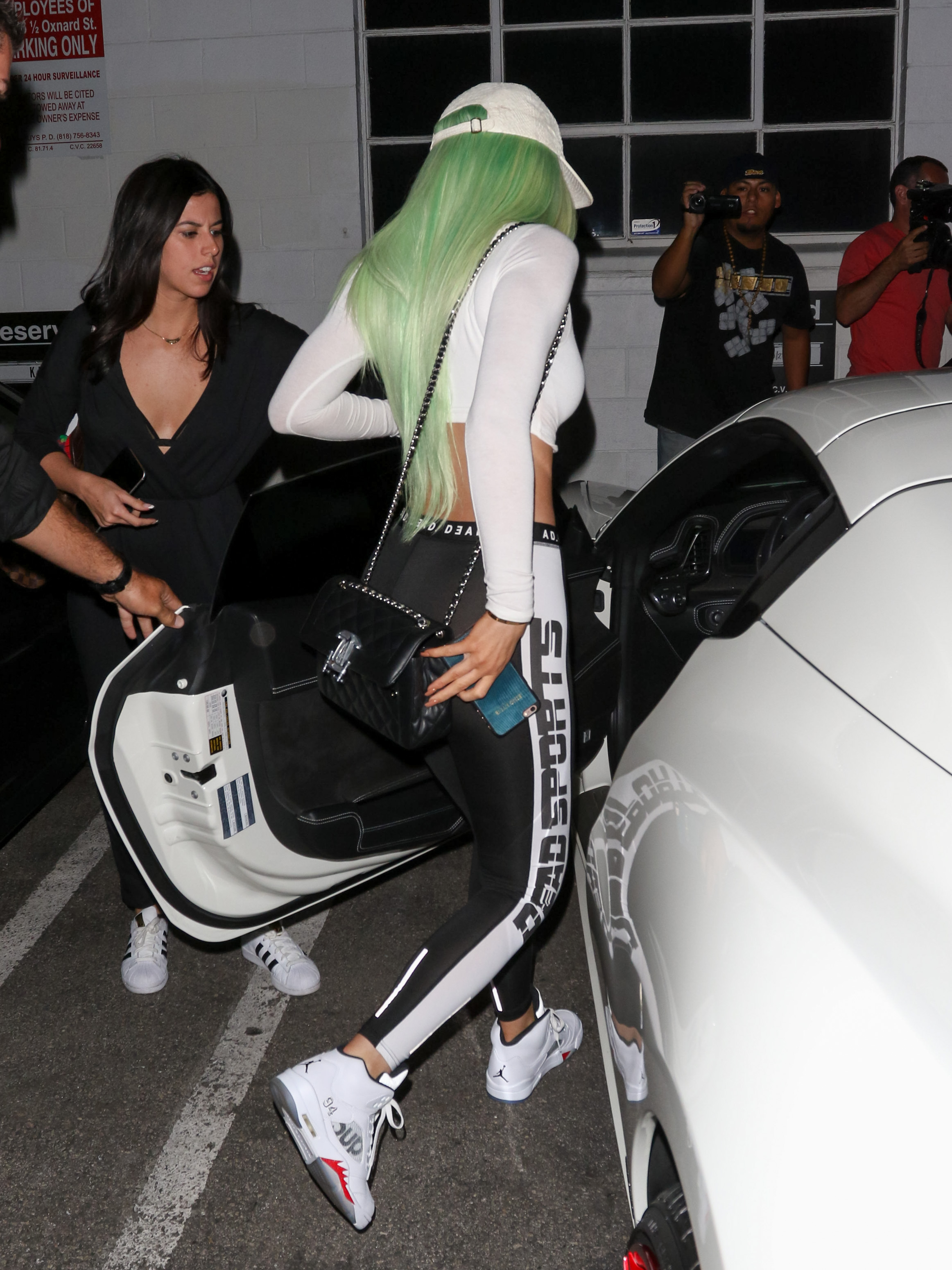 Access_Kardashian_06.jpg