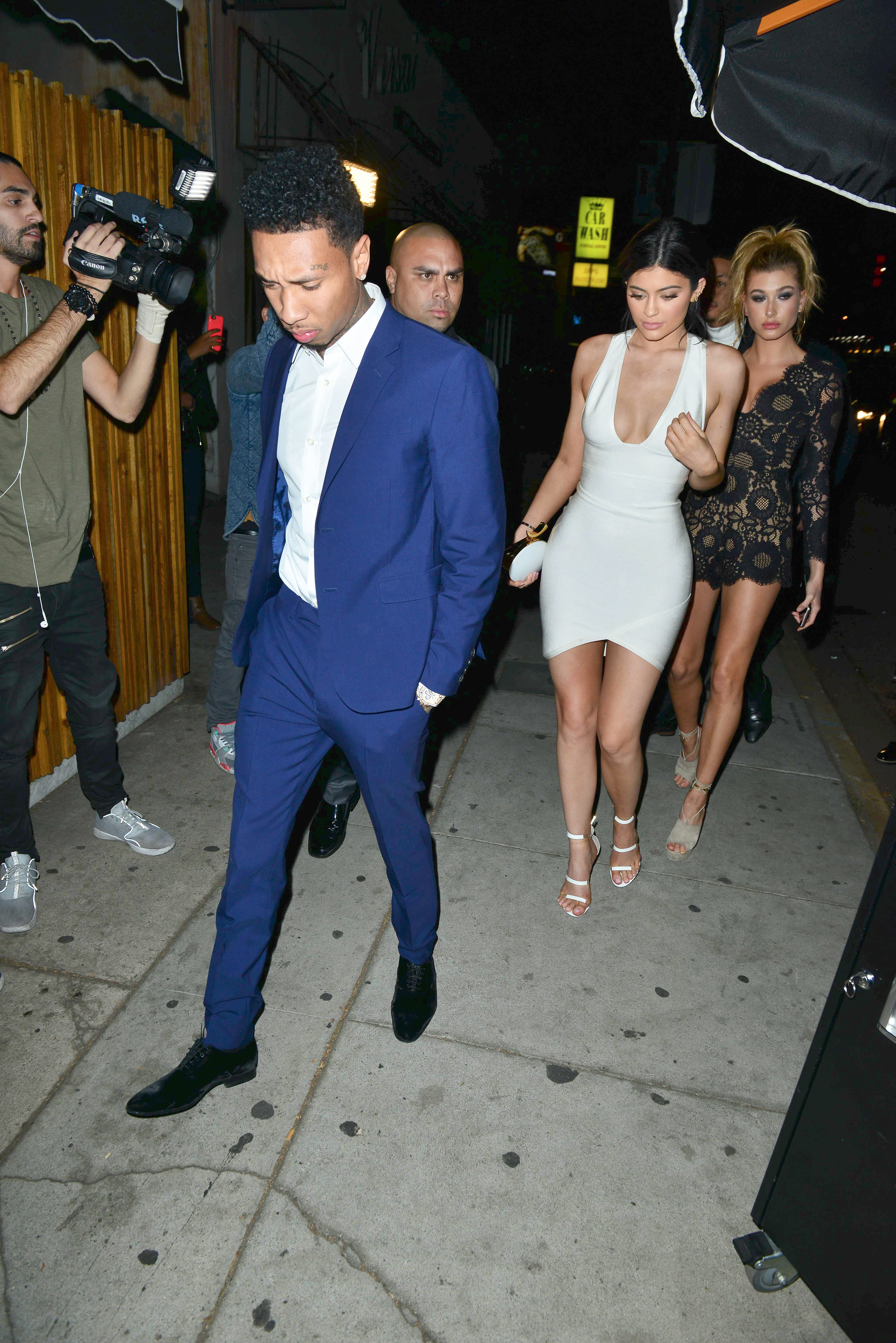 Access_Kardashian_04.jpg