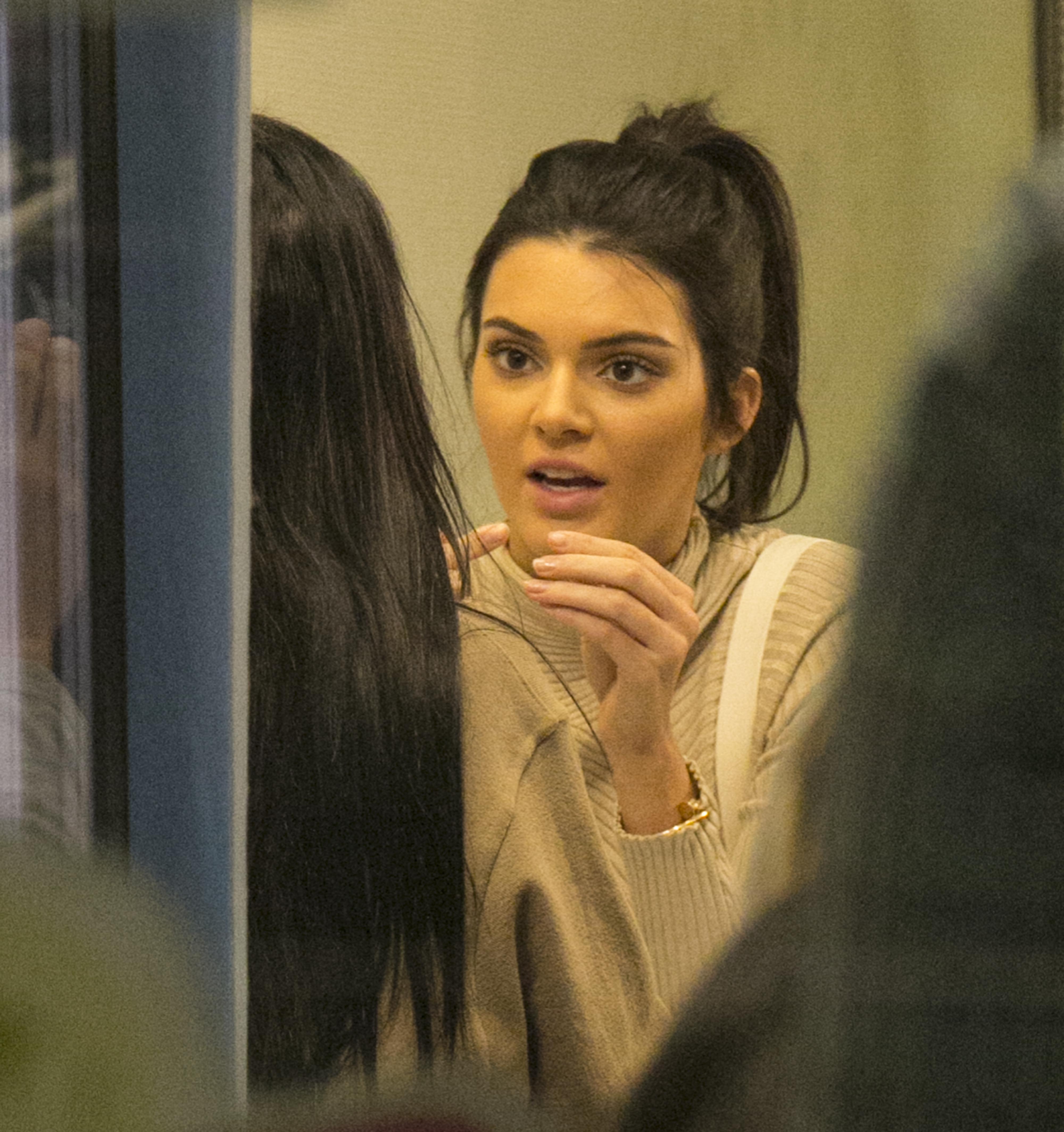 Access_Kardashian_01.jpg