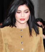 Access_Kardashian_06.jpeg