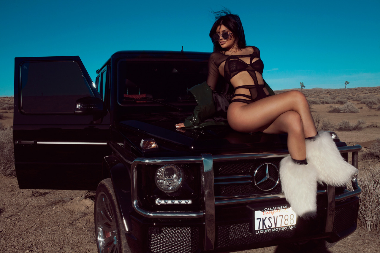 Access_Kardashian_04.jpg