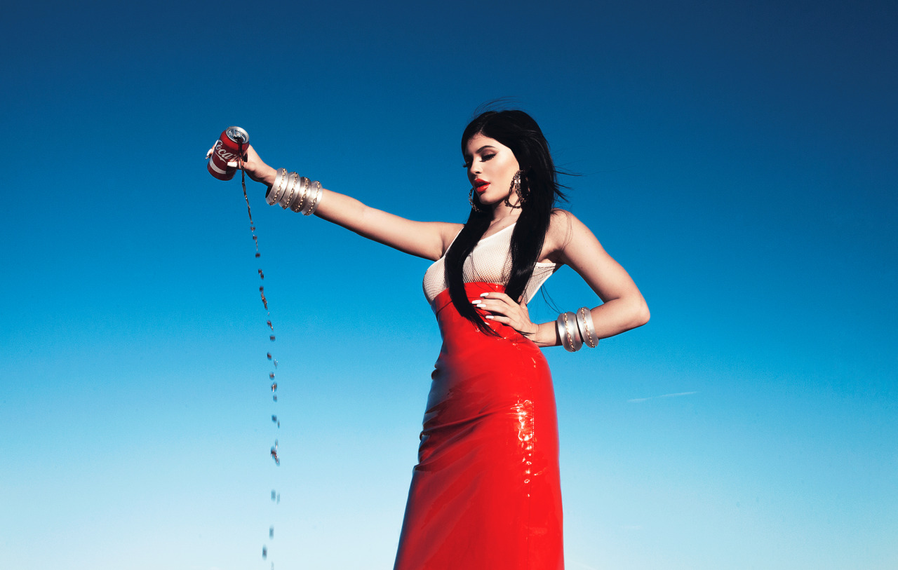 Access_Kardashian_06.jpg