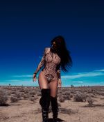 Access_Kardashian_02.jpg