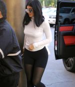 Access_Kardashian_05.jpeg