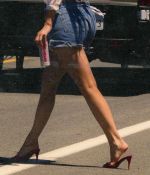 Access_Kardashian_07.jpg