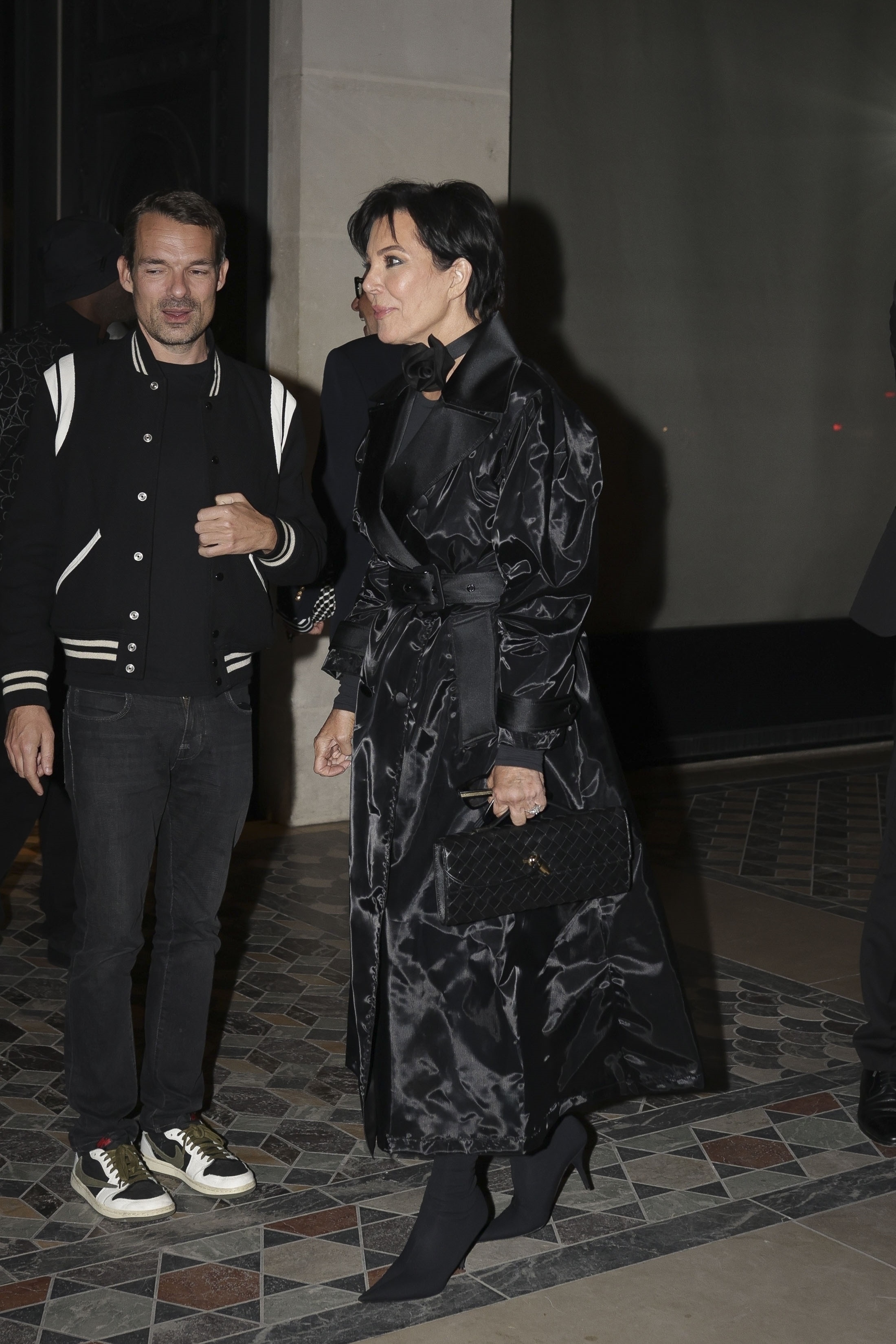Access_Kardashian_28229.jpg