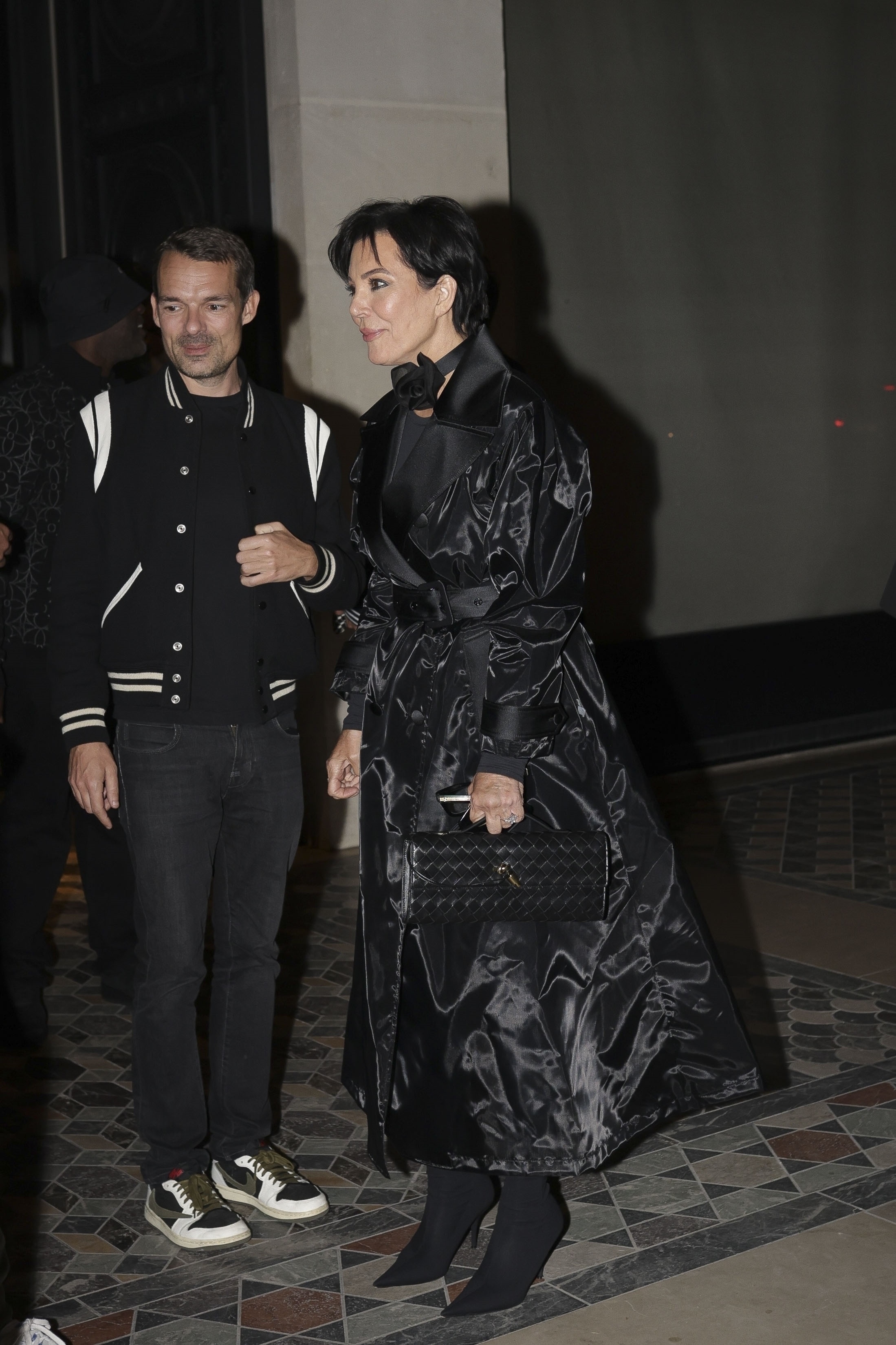 Access_Kardashian_28429.jpg