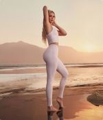 Access_Kardashian_012.jpg