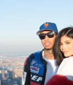 Access_Kardashian_02.jpg
