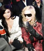 Access_Kardashian_04.jpg