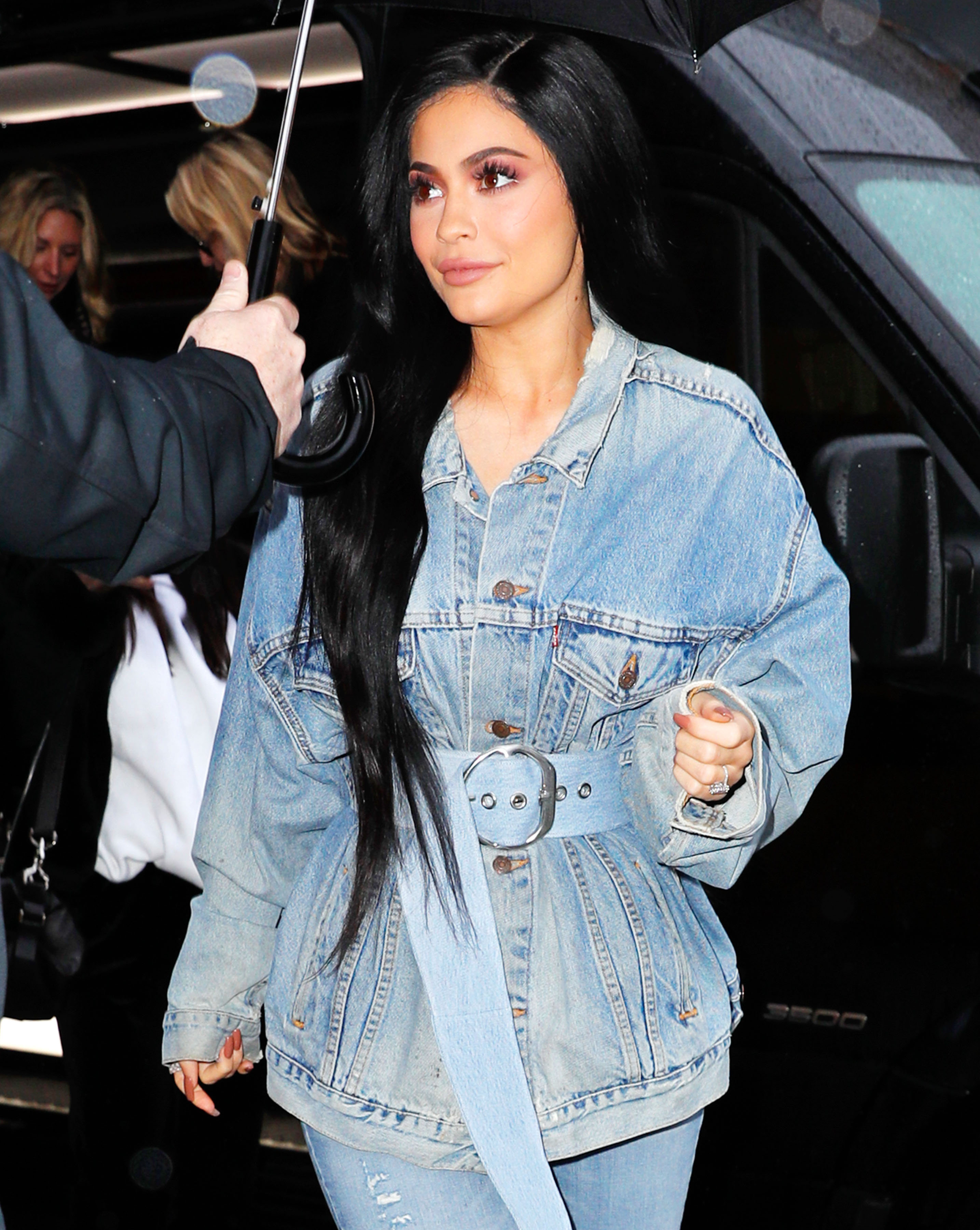 Access_Kardashian_28629.jpg