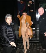 Access_Kardashian_281429.jpg