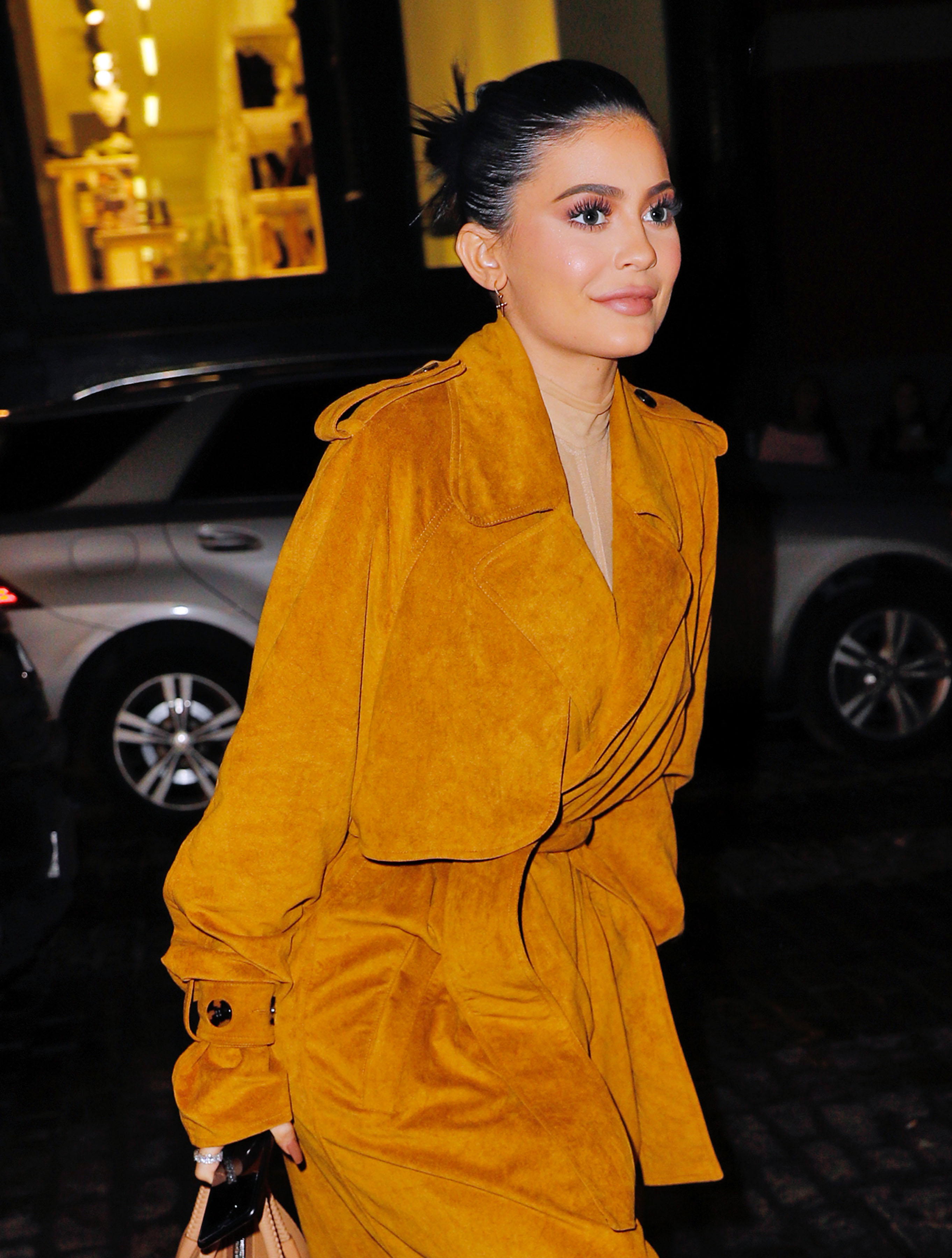 Access_Kardashian_28529.jpg