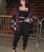 Access_Kardashian_28729.jpg