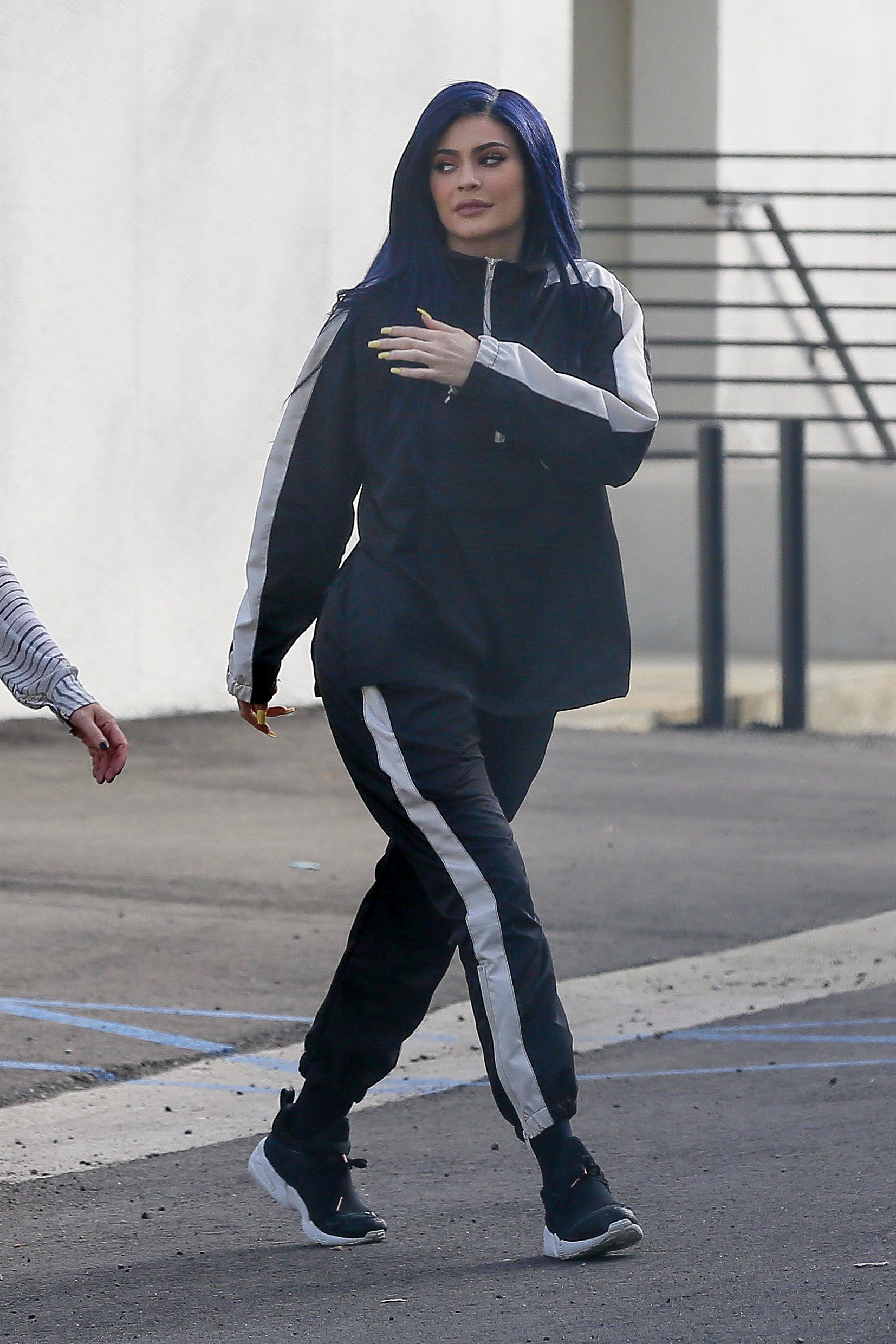 Access_Kardashian_28129.jpg