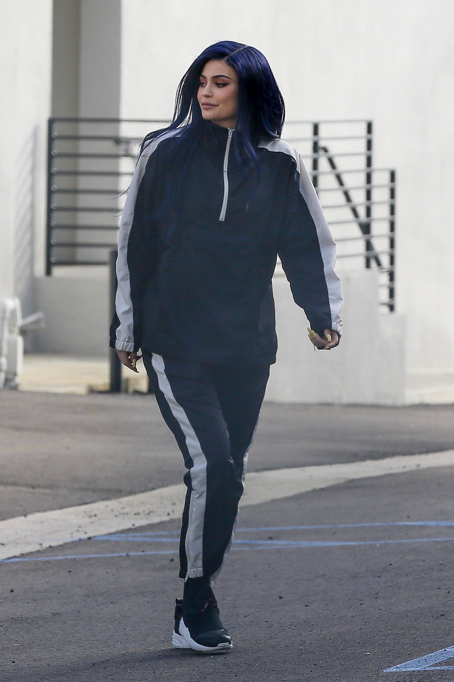 Access_Kardashian_28429.jpg