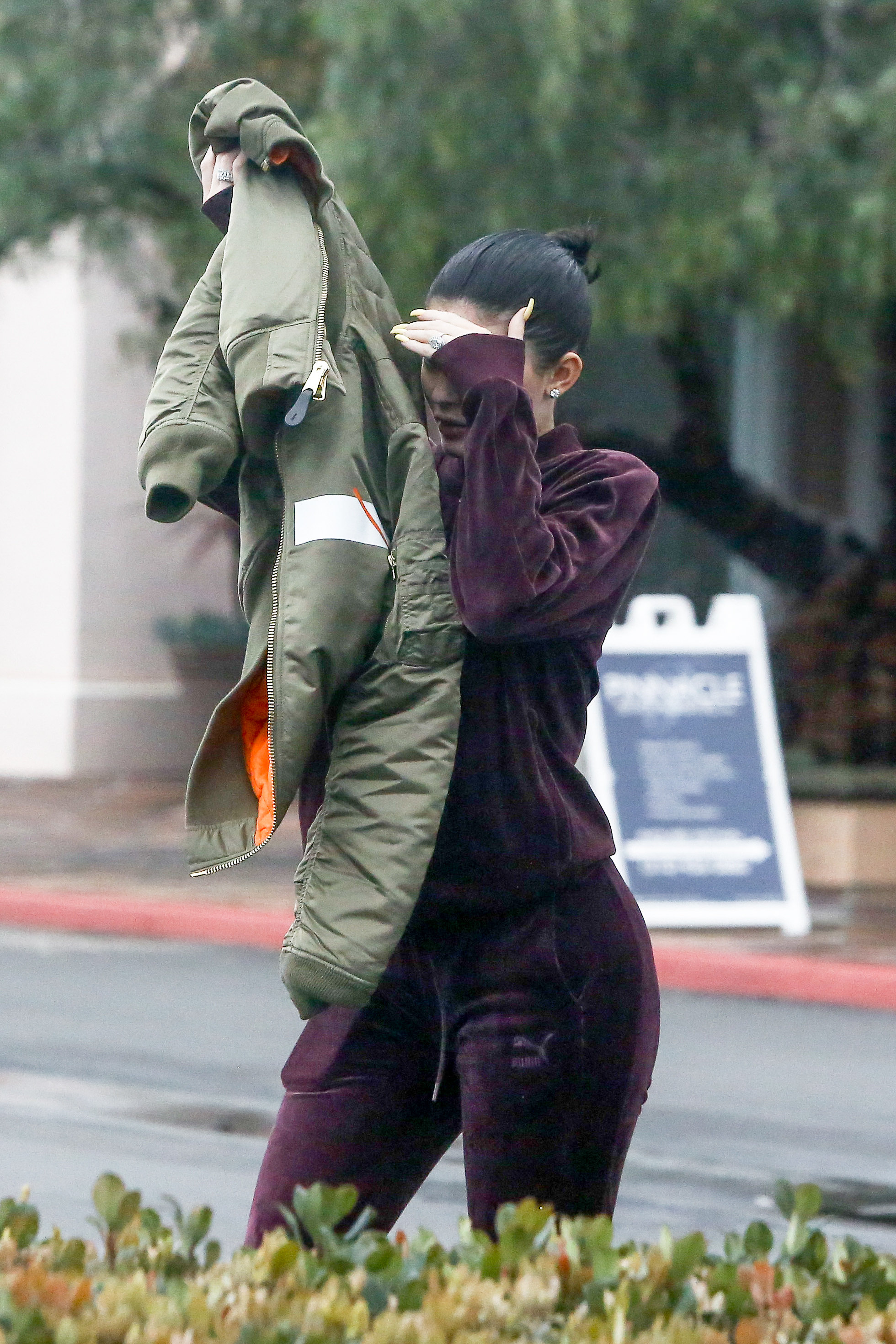 Access_Kardashian_281129.jpg