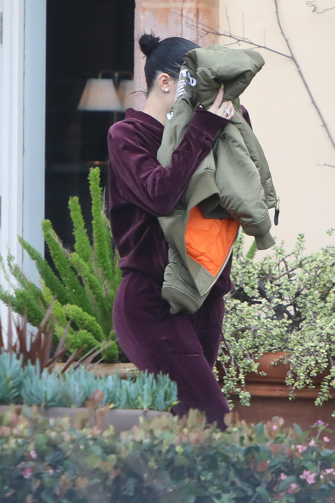 Access_Kardashian_28229.jpg