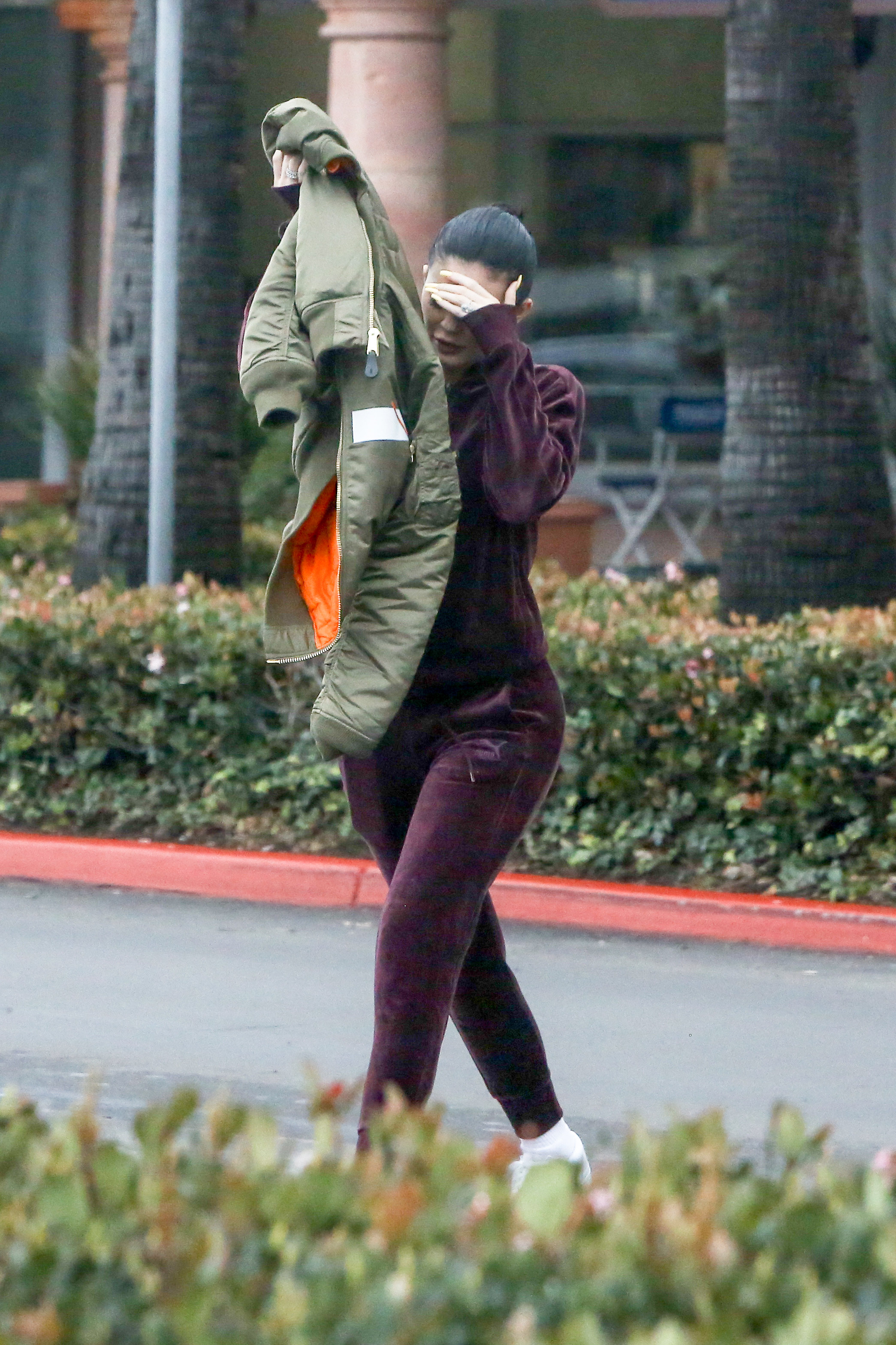 Access_Kardashian_28829.jpg