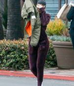 Access_Kardashian_28729.jpg