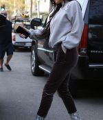 Access_Kardashian_28829.jpg