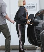 Access_Kardashian_28829.jpg