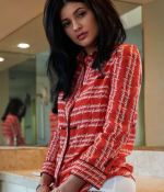 Access_Kardashian_28929.jpg