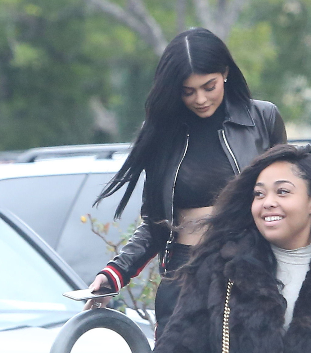 Access_Kardashian_06.jpeg