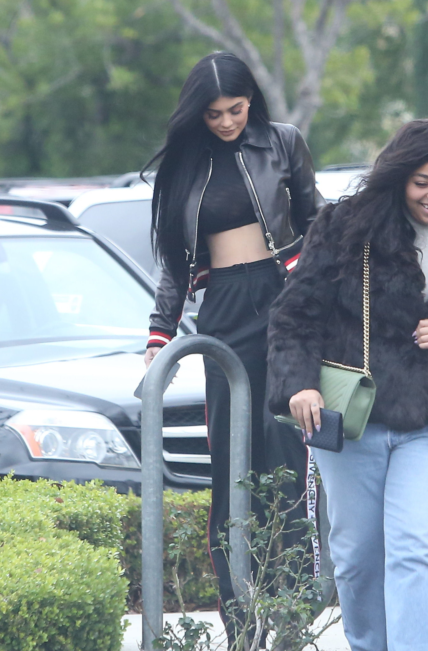 Access_Kardashian_09.jpeg