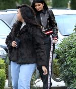 Access_Kardashian_04.jpeg